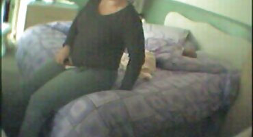 Ured zrela bijes s velikim sisama porno domac fucks unshaved rupu