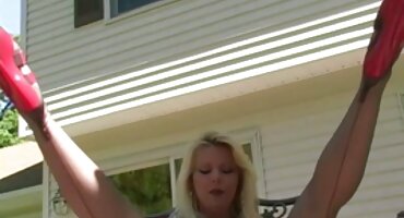 Napaljeni teen preferira grubo tvrdi bonk domači porno film maca sa član