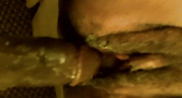 Djevojka domaci porno sex voli biti natopljena filled na licu i piti spermu iz zdjele