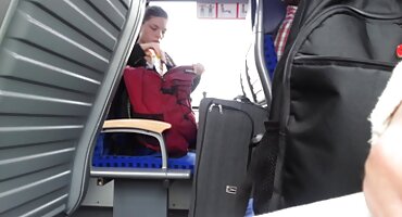 Napaljeni crvenokosa porno filmovi domaci kurva daje jebati dlakave maca u kupaonici