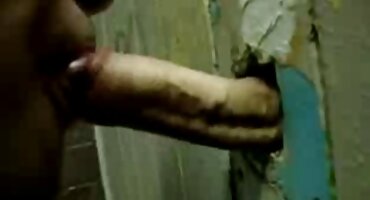 Kandidat je prisiljen znati crni falus na casting porno film domaci