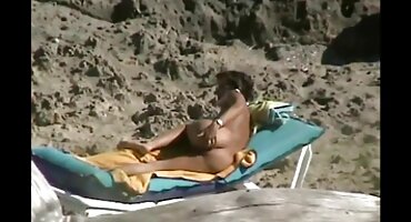 Zaokupljen velika guzica latina sexi filmovi domaci ima par u frizerskom salonu