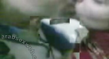 Prsata schoolgirl dobiva grubo domaći erotski film i jebeno u obrastao Pička