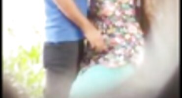 Njegovana bezobrazan domaci filmovi sex crnka pokazuje svoje čari na kameru