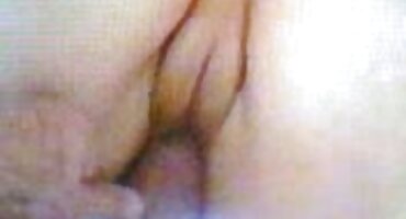 Mlada učenica raširila je stražnjicu i počela vruće domaći porno film davati učitelju