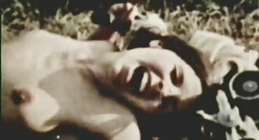 Nestašna Puma strastveno rastrgan joj grudnjak domaci filmovi sex i pušten mužnje od čipke zatočeništvo