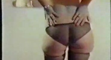 Ona jebeno maca Japanski vibrator i dobio domaći sex filmovi za to dobar Pušenje