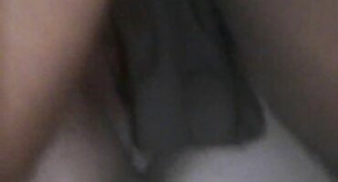 Asian domace porno zvijezde je zainteresiran za veliki član klijenta i jebeno s njim