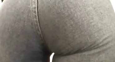 Crnka sranje kurac čovjeka domace porno zvijezde na kameru