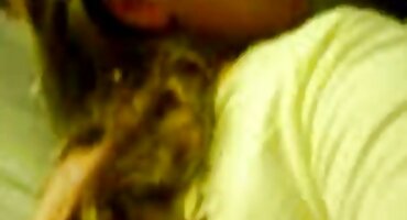 Majstor ponižava vezanu domaći erotski filmovi robinju grubim jebanjem u usta