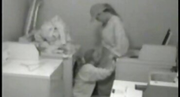 Zrela mama dopustila je da porno domac mokri bradavice i iskopa vaginalni prorez