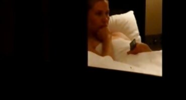 Teen med u Elf čarape domace porno scene isisan Djed Mraz u automobilu