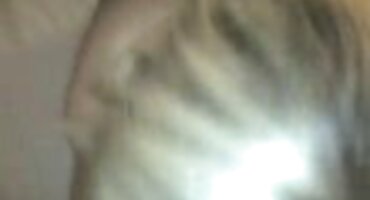 Prekrasna brineta je napravio pušenje i dobio psić stil domaci porno 69 pred kamerom