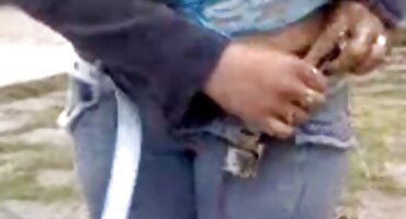 Mlada japanska žena nevoljko jebeno s domaci porno sadrzaji bradatim ljubavnikom