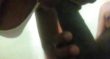 Prsata porno filmovi domaci djevojka zavela čovjeka ševe tijekom studija kod kuće