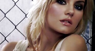 Sportska večer domaci filmovi porno završava seksom s ruskom fitonessom