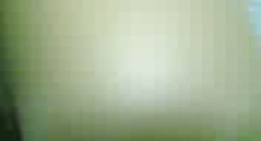 Blonde teen porno domaci film Emma Mae gol pred muškarcem i isisan