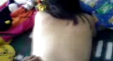 Ruska djevojka u seksi tajicama Dala se domaci film xxx momku