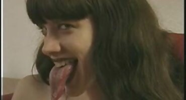 Muž mirno fucks ženu u dupe na xxx domaci filmovi bračnom krevetu