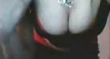 Zavodljiva maserka intenzivno jebanje sa porno domaci svojim klijentom