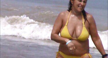 Crnac Fucks porno domaci dvije znatiželjne prijateljice s malim sisama