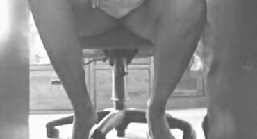 Djevojka će pregledati video sa svojim analnim besplatni porno filmovi domaci penetracijom