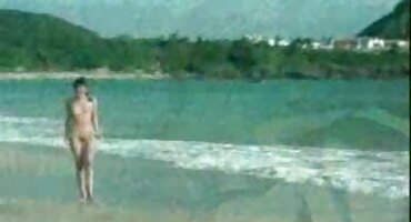 Divan crnka svidi pijetao dude umjetničkim Pušenje domaci porno sex